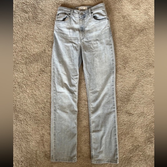 Abercrombie & Fitch The 90's Straight Ultra High Rise Jeans size 25|0R - Picture 1 of 10